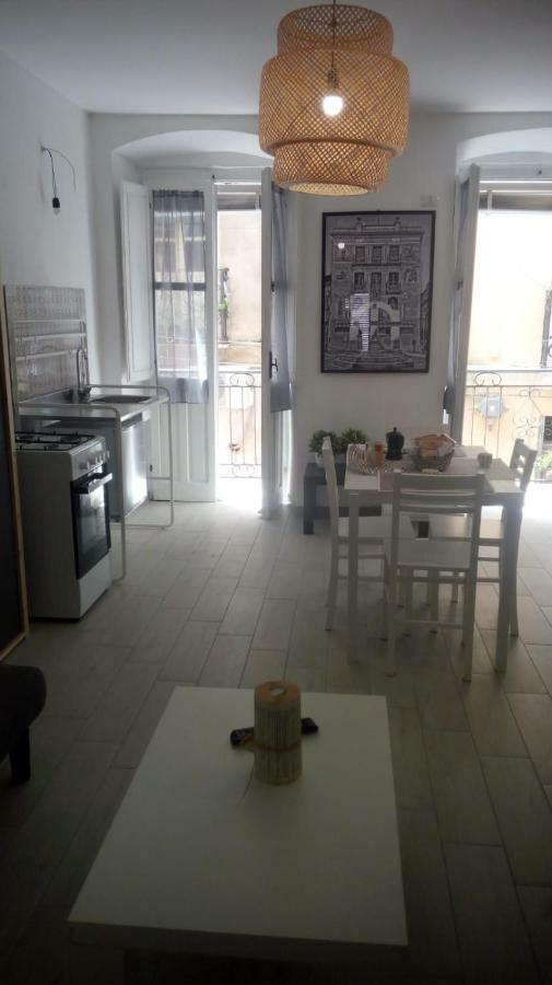 Appartement Casa Nonna Emma à Iglesias Extérieur photo